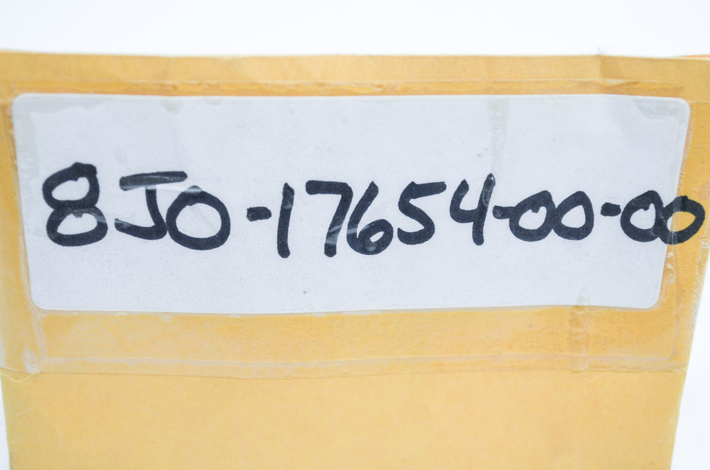 OEM Yamaha 8J0-17654-00-00 Spacer 1 NOS