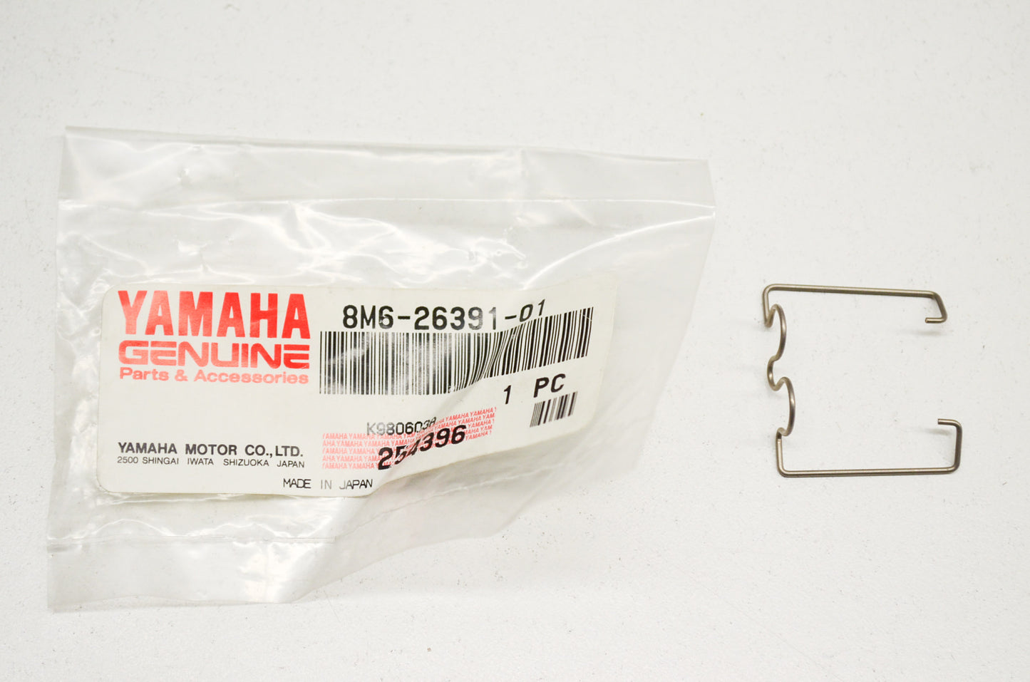 OEM Yamaha 8M6-26391-01-00 Cable Clip NOS