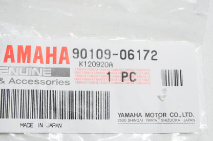 OEM Yamaha 90109-06172-00 Bolt NOS