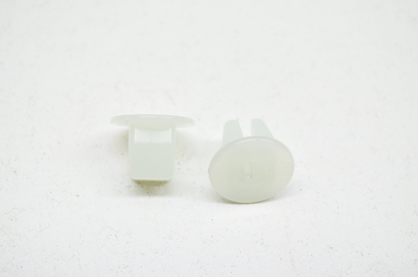 OEM Yamaha 90338-08226-00 Special Shape Plug Qty 2 NOS