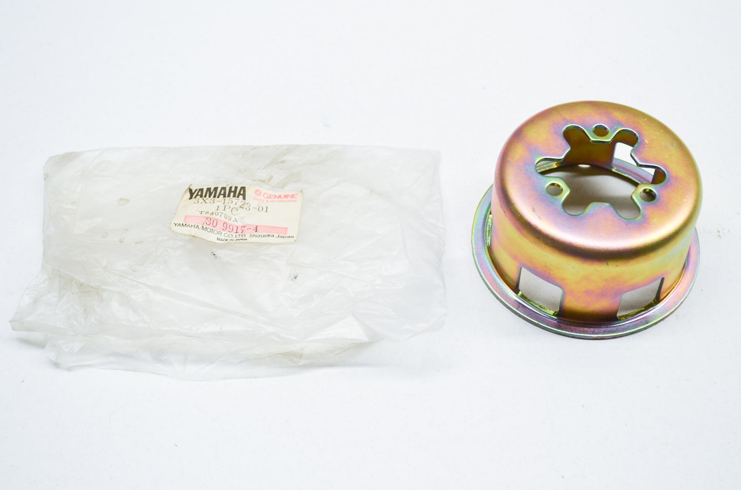 OEM Yamaha 3X3-15723-01-00 Starter Pulley NOS
