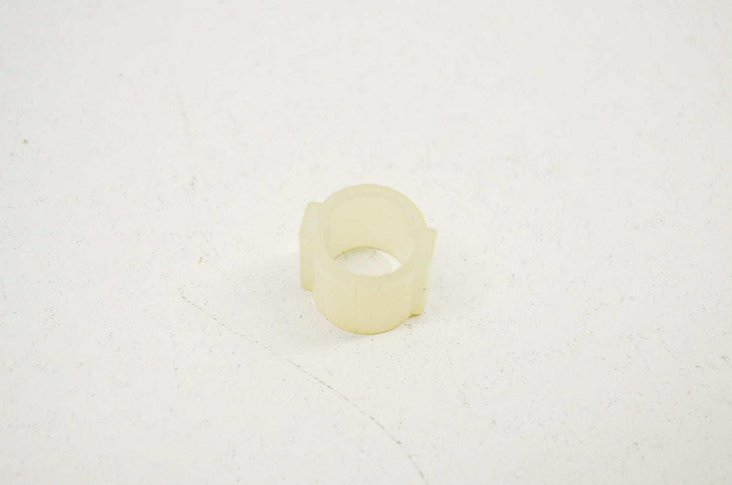 OEM Yamaha 5V6-15754-00-00 Bush 2 NOS
