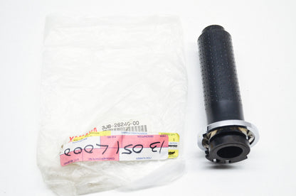 OEM Yamaha 3JB-26240-00-00 Grip Assembly NOS