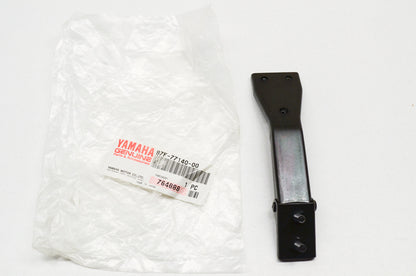 New OEM Yamaha Hinge Assembly NOS
