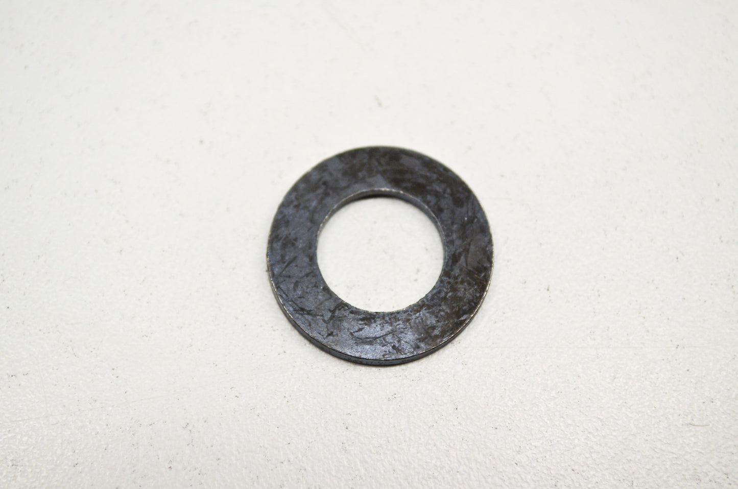 New OEM Yamaha 90201-124E4-00 Plate Washer NOS