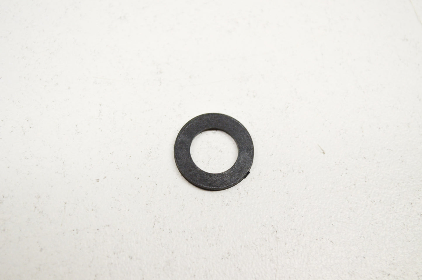 OEM Yamaha 90202-08205-00 Plate Washer NOS
