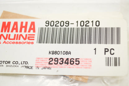 OEM Yamaha 90209-10210-00 Special Shape Washer NOS