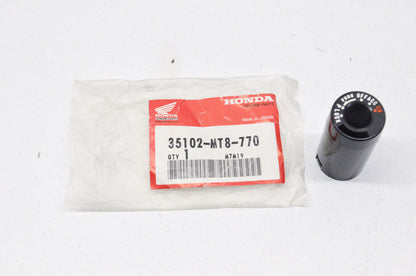 OEM Honda 35102-MT8-770 Cap NOS