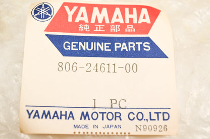 OEM Yamaha 806-24611-00-00 Body Cap NOS