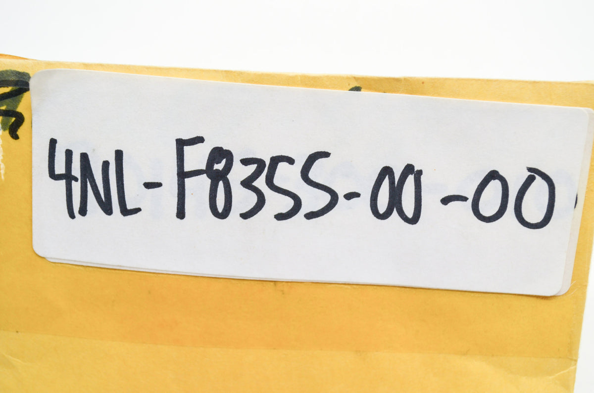 OEM Yamaha 4NL-F8355-00-00 Cowling Screw 2 Qty 2 NOS
