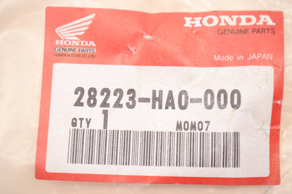 OEM Honda 28223-HA0-000 Spring NOS