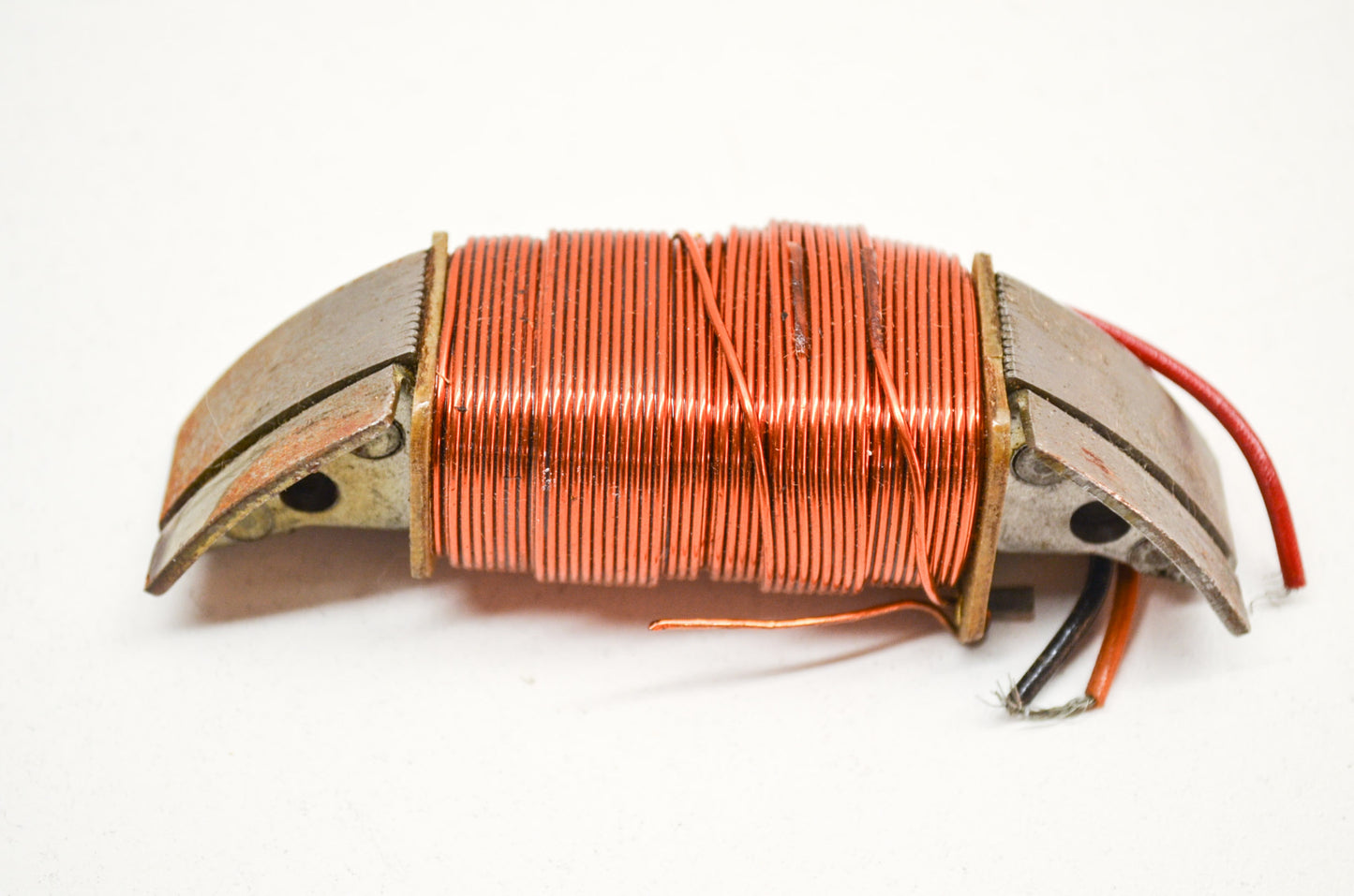 OEM Yamaha 810-81313-20-00 Lighting Coil 1 NOS