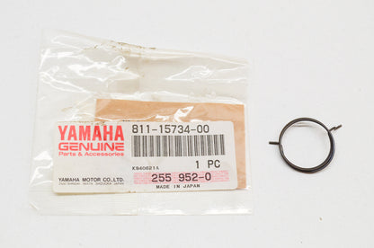 OEM Yamaha 811-15734-00-00 Return Spring NOS