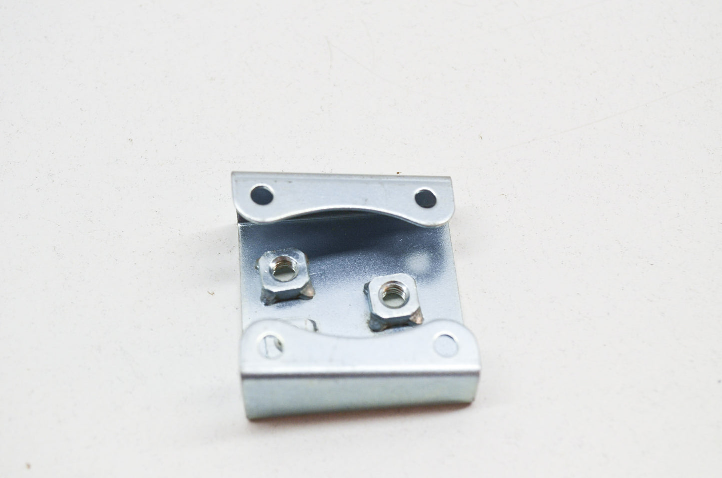 OEM Yamaha 811-77138-00-00 Clamp 4 NOS