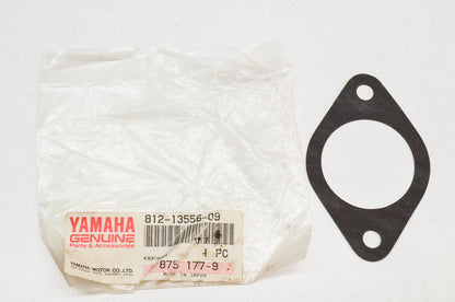 OEM Yamaha 812-13556-09-00 Manifold Gasket NOS