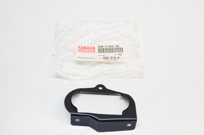 OEM Yamaha 82M-2195E-00-00 Steering Bracket Plate 1 NOS