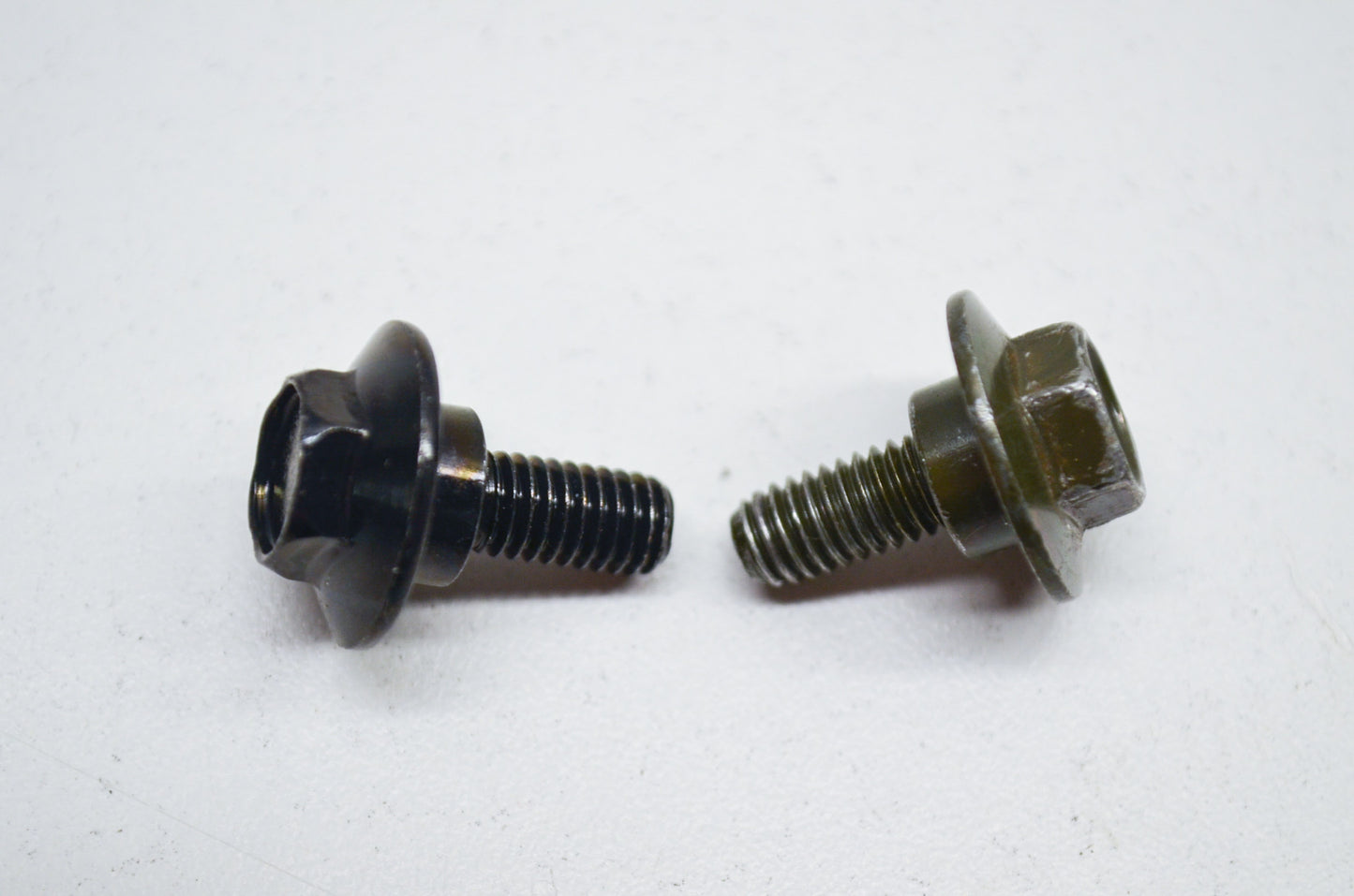 OEM Yamaha 90109-063F1-00 Bolt Qty 2 NOS