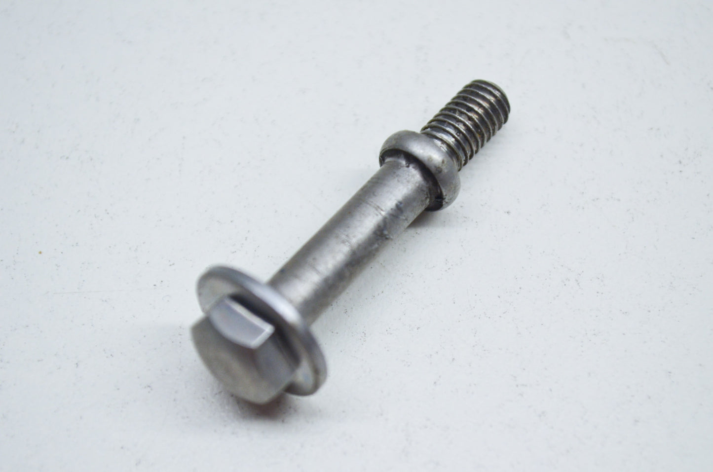 OEM Yamaha 90109-06584-00 Bolt NOS
