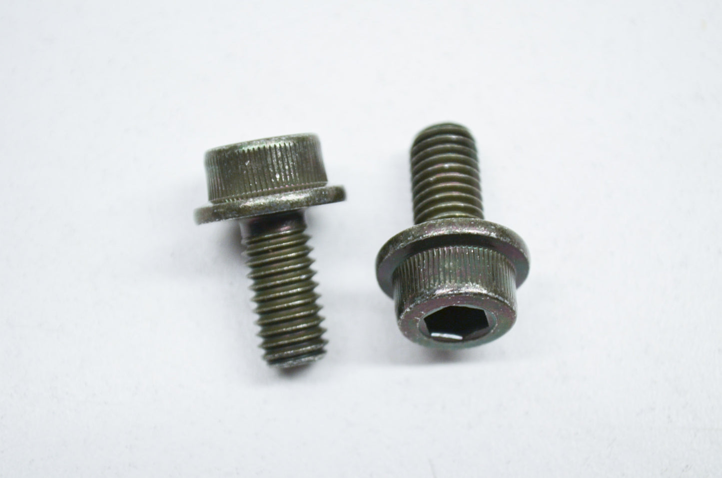 OEM Yamaha 90109-085E2-00 Bolt NOS