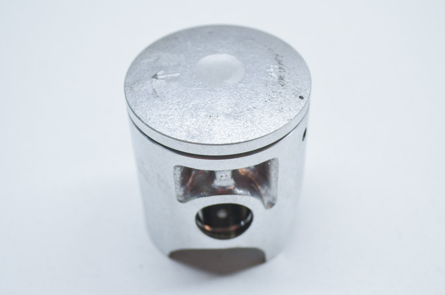 OEM Yamaha 3R2-11635-00-00 Piston 1 O/S 0.25 NOS