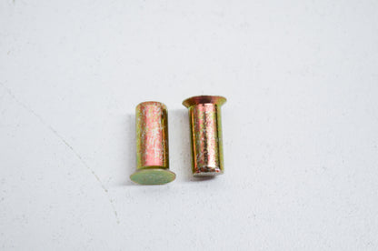 OEM Yamaha 90261-06019-00 Countersunk Rivet 13.3mm Qty 2 NOS