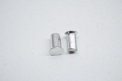 OEM Yamaha 90261-06028-00 Countersunk Rivet 10.3mm Qty 2 NOS