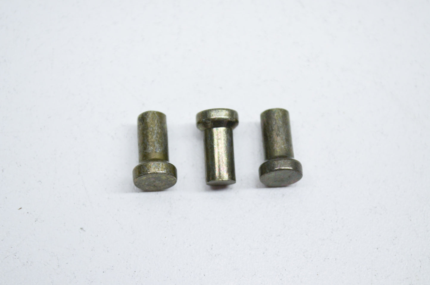 OEM Yamaha 90261-06034-00 Countersunk Rivet Qty 3 NOS