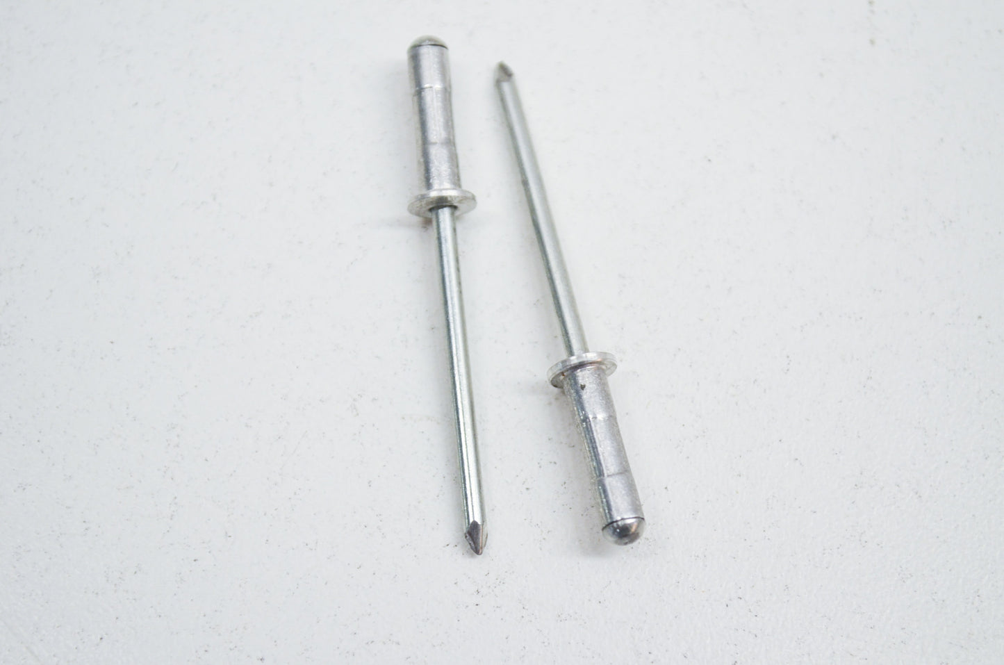 OEM Yamaha 90267-40135-00 Blind Rivet Qty 2 NOS