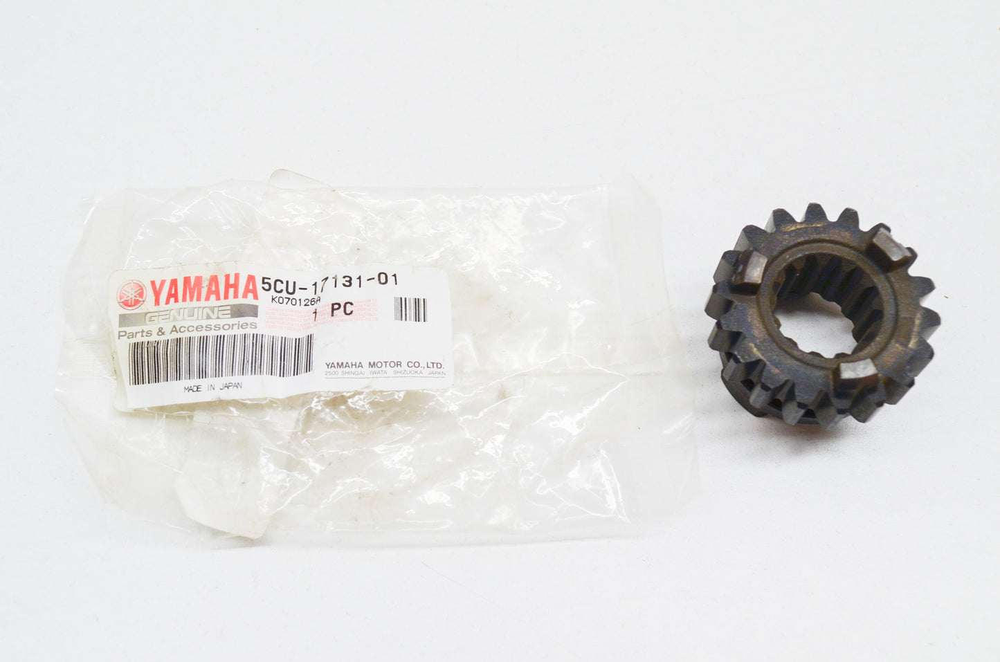 OEM Yamaha 5CU-17131-01-00 Pinion Gear 3rd NOS
