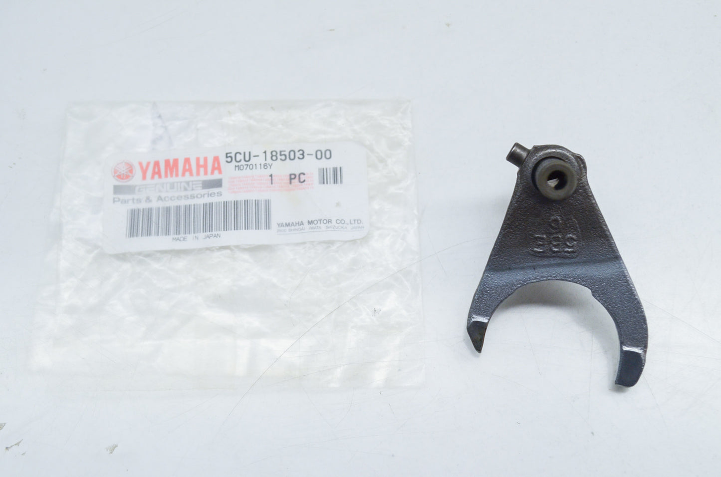 OEM Yamaha 5CU-18503-00-00 Shift Fork 3 NOS