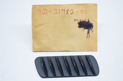OEM Yamaha 360-21782-00-00 Mold 2 NOS