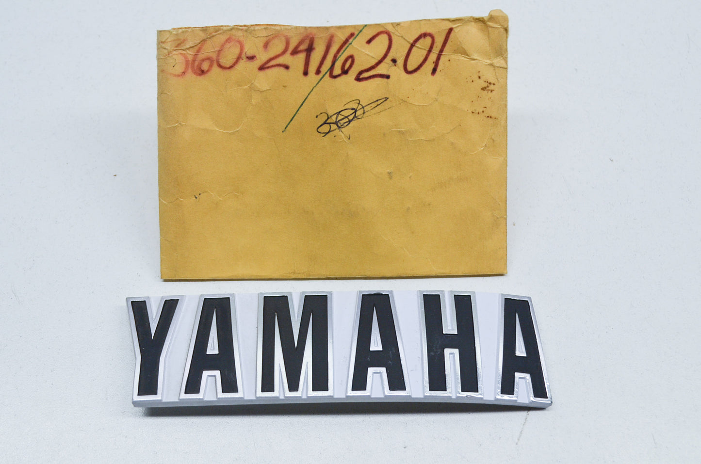 Emblem 2 NOS