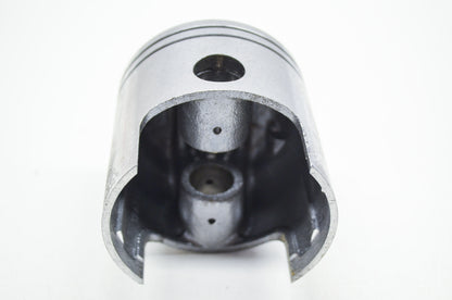OEM Yamaha 275-11631-00-96 Piston STD NOS