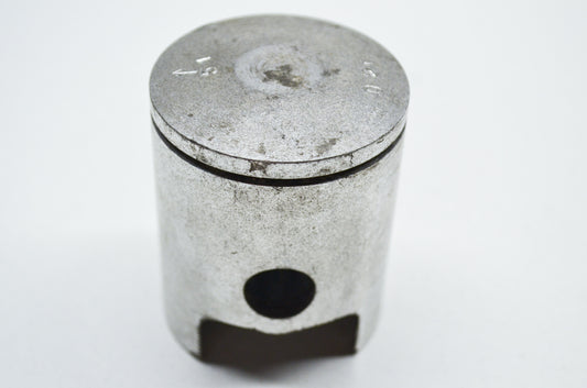 OEM Yamaha 276-11635-70-00 Piston 1 O/S 0.25 NOS
