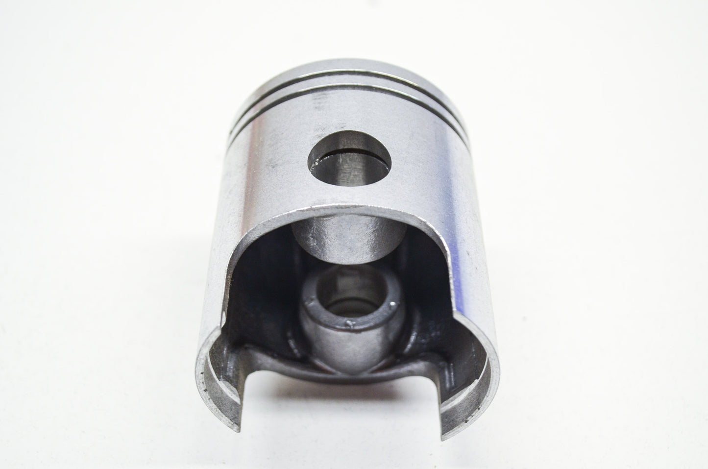 OEM Yamaha 811-11635-00-00 Piston 1 O/S 0.25 NOS