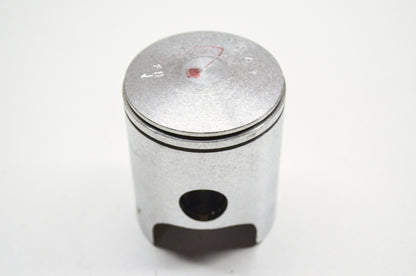 OEM Yamaha 846-11636-00-00 Piston 2 O/S 0.50 NOS
