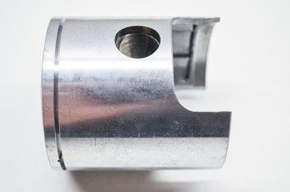 OEM Yamaha 806-11636-00-00 Piston 2 O/S 0.50 NOS