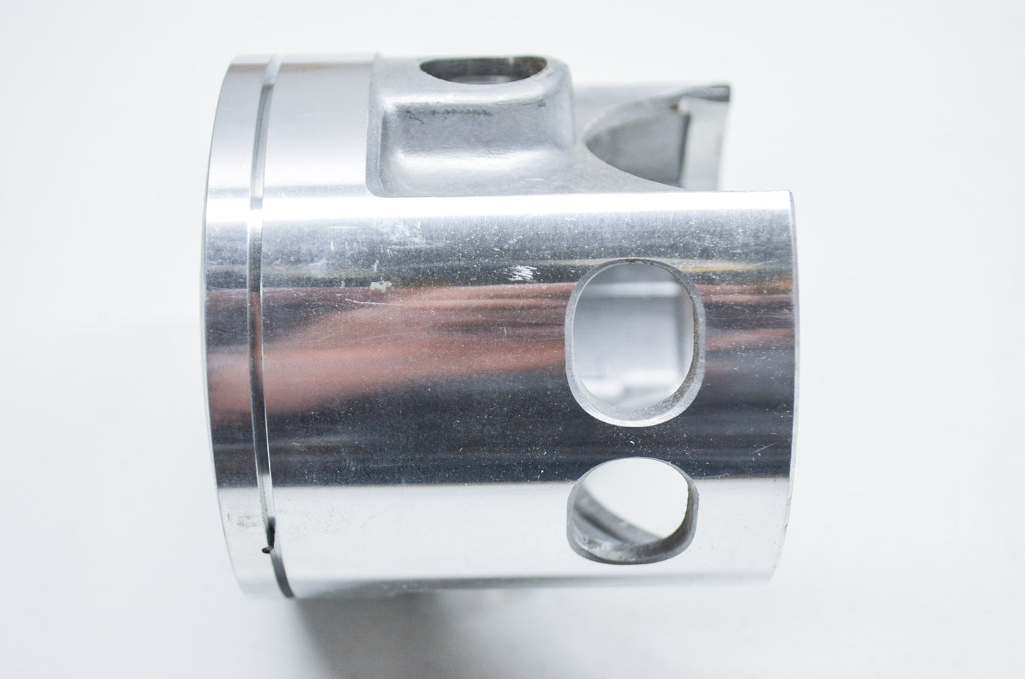 OEM Yamaha 365-11631-00-96 Piston NOS