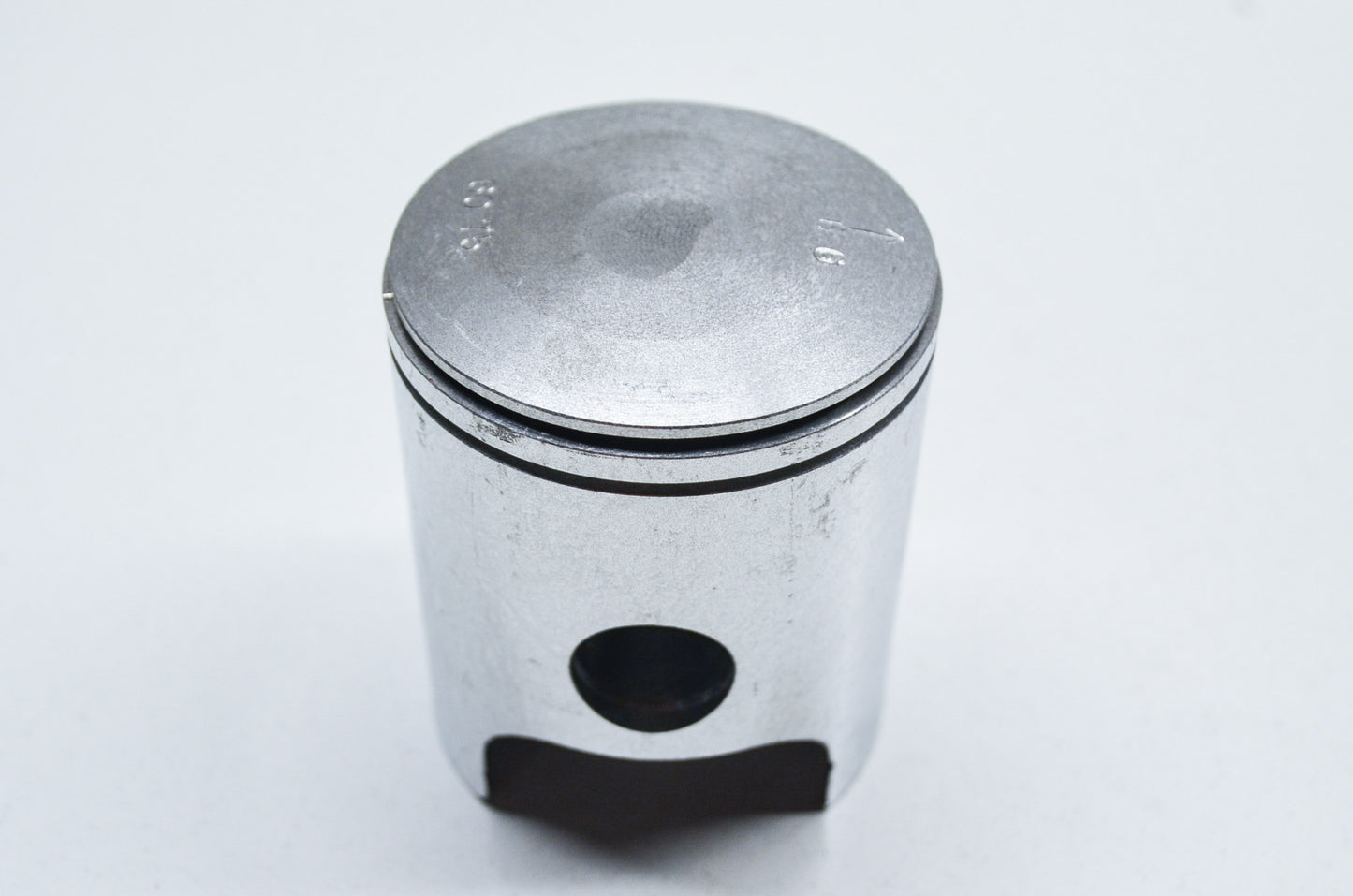 OEM Yamaha 846-11637-00-00 Piston 3 O/S 0.75 NOS