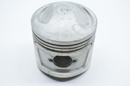 OEM Yamaha 256-11636-02-00 Piston 2 O/S 0.50 NOS