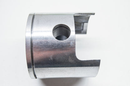 OEM Yamaha 284-11636-00-00 Piston 2 O/S 0.50 NOS