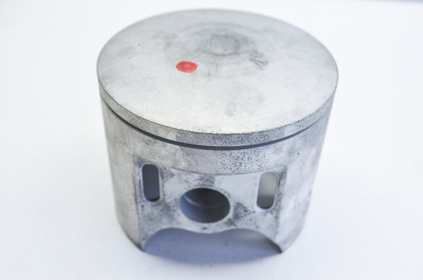 OEM Yamaha 363-11631-03-96 Piston STD NOS