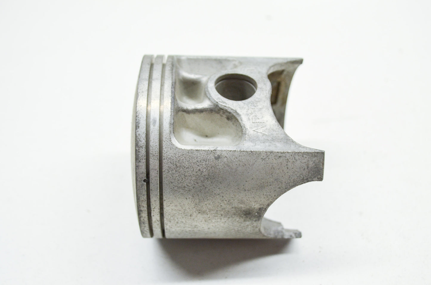 OEM Yamaha 510-11638-03-00 Piston 4 O/S 1.00 NOS