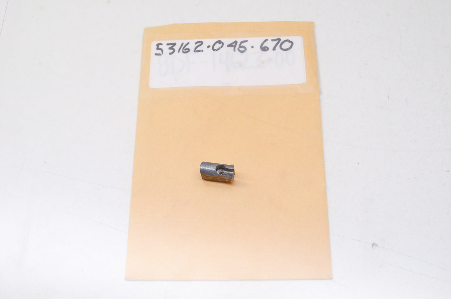 OEM Honda 53162-045-670 Throttle Cable Holder NOS
