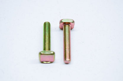 OEM Yamaha 90101-05579-00 Bolt Qty 2 NOS