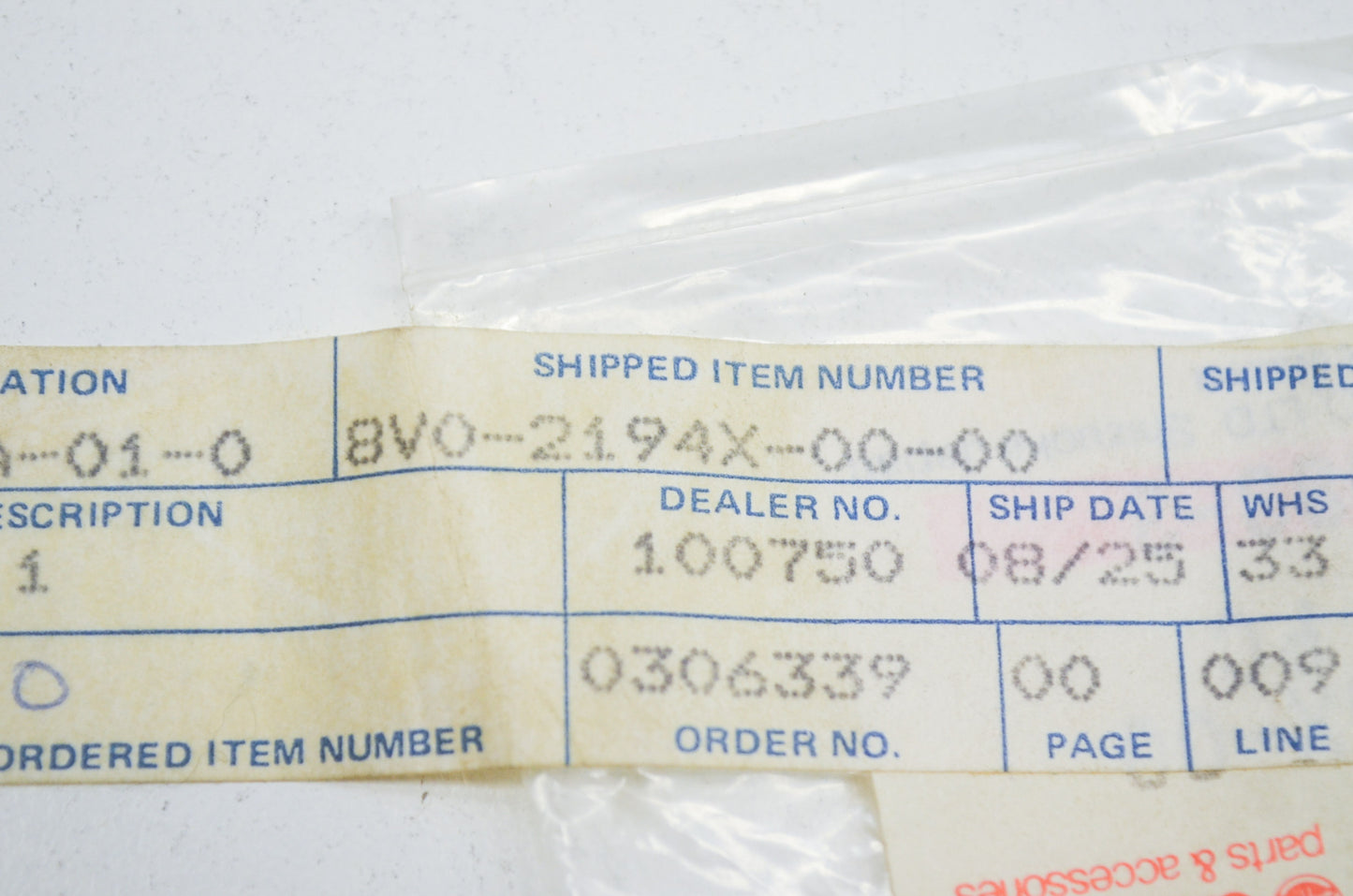 OEM Yamaha 8V0-2194X-00-00 Bracket 1 NOS