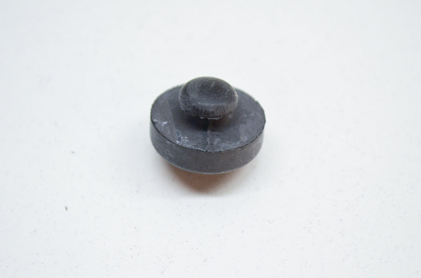 OEM Yamaha 30X-24768-00-00 Stopper NOS