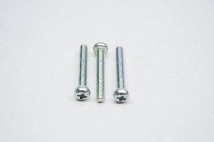 OEM Yamaha 57M-83358-00-00 Special Screw Qty 3 NOS