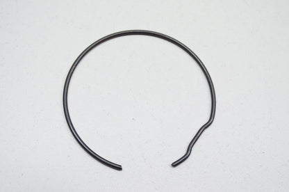 OEM Yamaha 1UF-23156-00-00 Oil Seal Clip NOS
