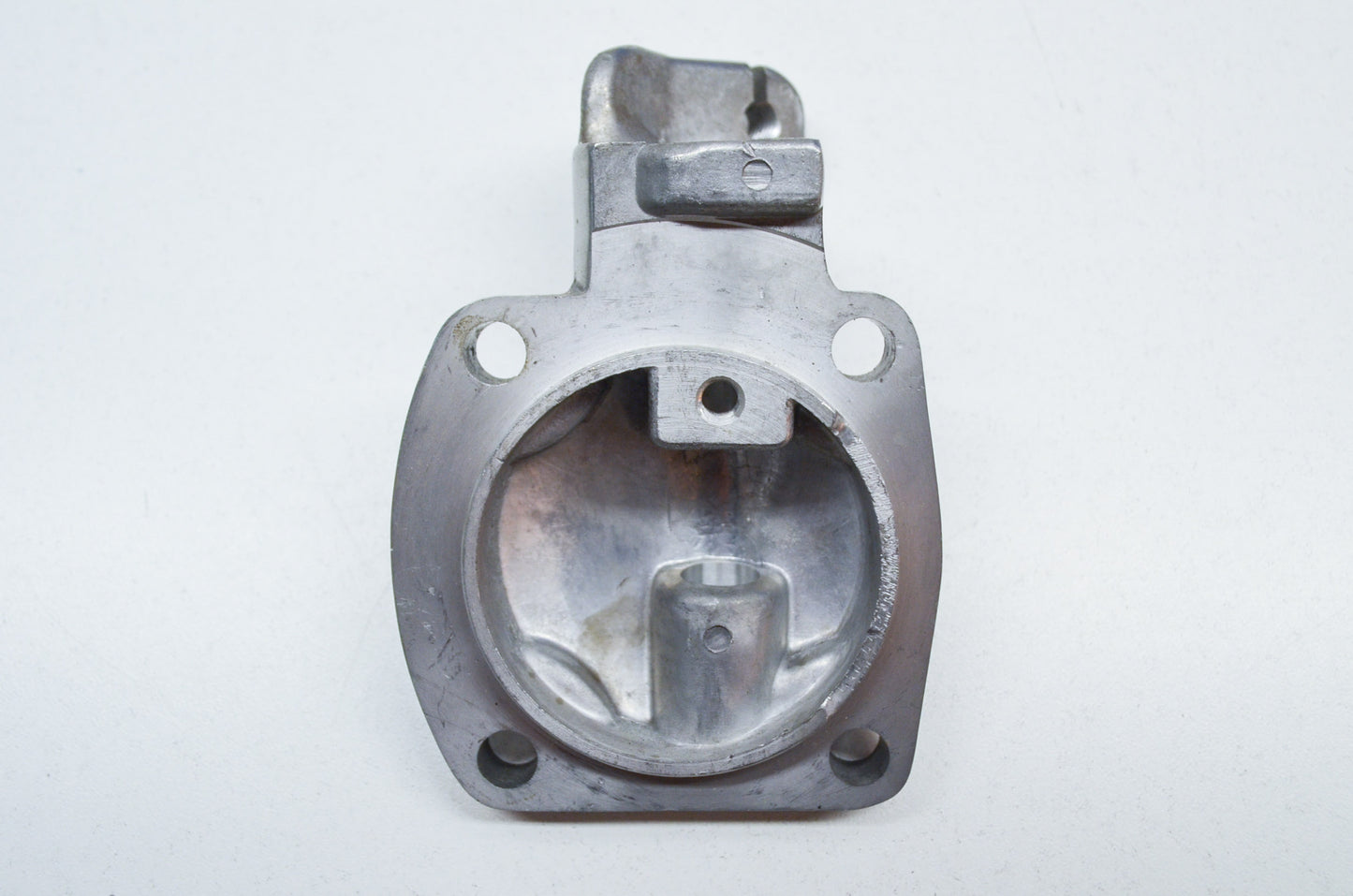 OEM Yamaha 306-11187-00-00 Cylinder Head Cover 3 NOS